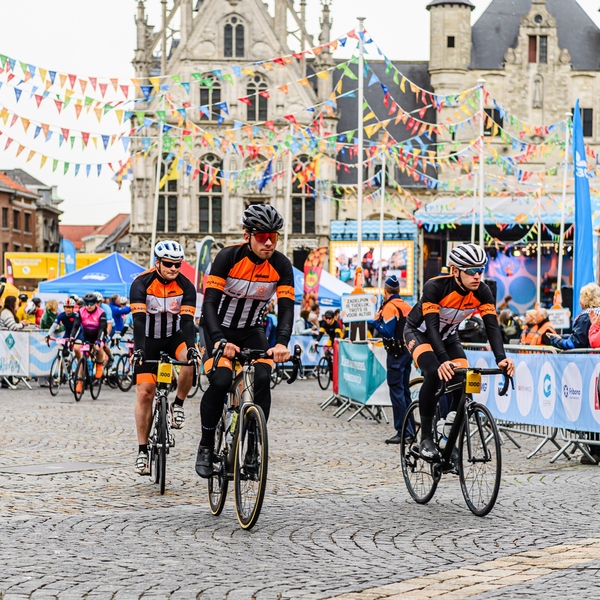 14 - 17 mei: braderie, zaterdagmarkt en 1000 km Kom op tegen Kanker