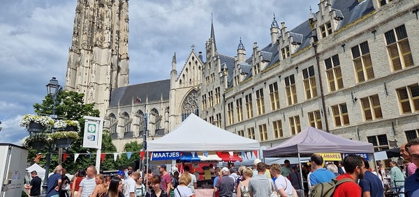 Geen zaterdagmarkt tijdens Maanrock